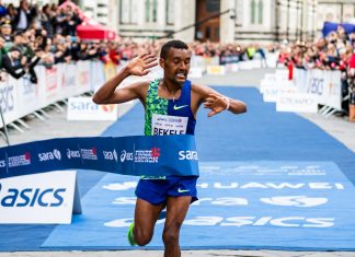 Firenze Marathon, è corsa spettacolo tra i monumenti della città Bekele firenze marathon 2019