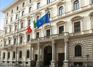 Morte per amianto, Difesa condannata al risarcimento ministero della difesa Roma