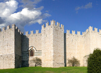 A Prato dieci milioni per il sostegno alle imprese del settore tessile del distretto industriale castello prato
