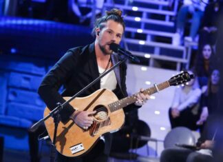 Enrico Nigiotti parte in tour ed è subito sold out nella sua Livorno “Grazie, il regalo più bello, niente è scontato” enrico nigiotti