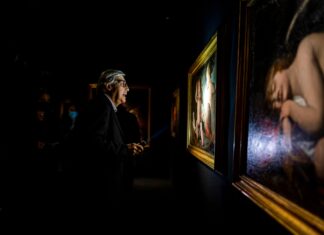 ‘I pittori della luce. Da Caravaggio a Paolini’, a Lucca la mostra curata da Sgarbi