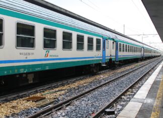 Covid, ventinove treni cancellati in Toscana martedì 28 dicembre, il programma di oggi Caos Linee Ferroviarie Toscana