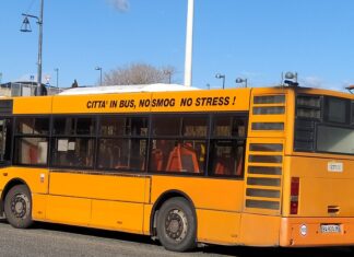 Autolinee Toscane, continuano i disagi Covid, assenti quasi 700 conducenti bus autobus