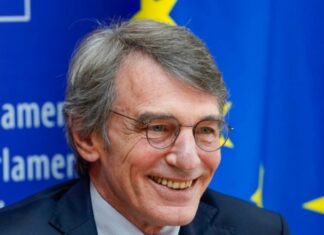 L’ultimo saluto a David Sassoli, l’omaggio delle istituzioni al funerale di Stato a Roma David Sassoli