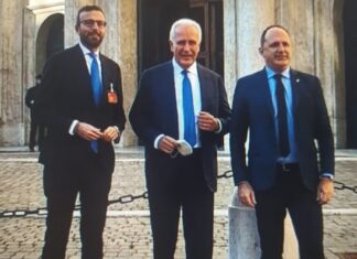Quirinale, secondo giorno di voto per i ‘deb’ delegati toscani, eleganti in blu. Un’emozione non da poco delegati Regione Toscana