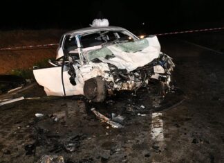 Lucca, ragazza di venti anni muore in uno scontro tra due auto. Feriti altri quattro giovani Lucca incidente stradale