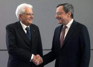 Quirinale, ottavo scrutinio al via. Verso il Mattarella bis. Draghi rimane a Palazzo Chigi Sergio Mattarella Mario Draghi