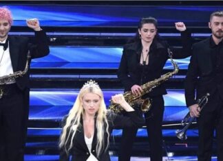 Sanremo 2022, secondo posto con pugno chiuso per La Rappresentante di lista La Rappresentante di Lista