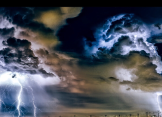 Meteo, codice giallo in Toscana per temporali allerta meteo maltempo