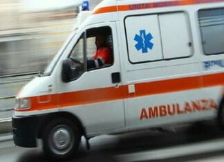 Livorno, rider muore in un incidente durante le consegne sanità