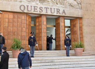 Movida di disordini a Livorno, sei giovani identificati e raggiunti da daspo Questura Livorno