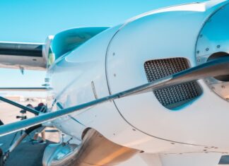 Arezzo, pilota aereo disperso mentre rientrava dalla Germania aereo