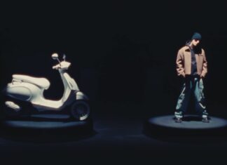 Pontedera, Piaggio svela la Vespa disegnata da Justin Bieber