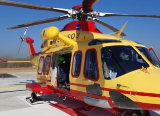 Isola d’Elba, esplosione su una barca. Ragazzo investito da fiammata Pegaso soccorso sanità