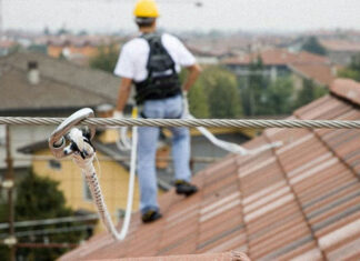 Sicurezza sul lavoro, modifiche alle norme per i cantieri superbonus Caldo, allerta rossa a Firenze. Regione chiede protezione lavoratori