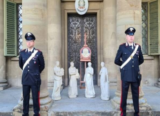 Firenze, recuperate quattro statue del XVII secolo