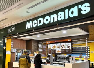Firenze, coltellata a vigilante di McDonald’s