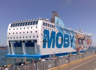 Livorno, trovato morto a bordo del traghetto