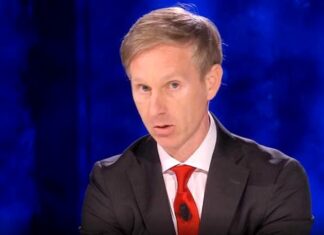 Livorno, no del Teatro Goldoni a Orsini. Il sindaco Salvetti: “Decisione della giunta M5S”