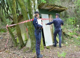 San Casciano, struttura abusiva vicino al torrente Pesa abusivismo illegalità criminalità polizia