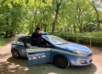 Firenze, droga alle Cascine: oltre tre etti di sostanze Polizia Firenze