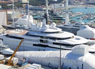 Marina di Carrara, sequestrato dalla GdF il ‘sospetto yacht di Putin’ Scheherazade yacht