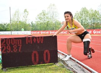 Ambra Sabatini frantuma il record del mondo nei 200 metri Ambra Sabatini paralimpiadi sport atletica