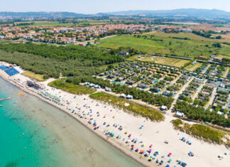 Divieto di balneazione nel mare Bandiera Blu di Vada