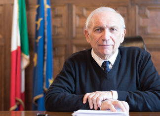 Firenze, il ministro “Via le mascherine a scuola? No, serve cautela”