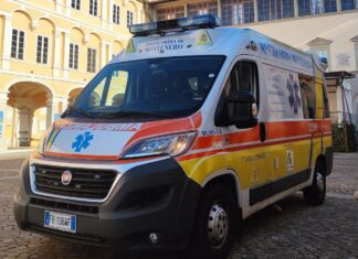 Livorno, carabiniere muore in un incidente con la moto