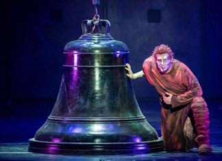 Notre Dame de Paris, a Firenze il musical dei record Notre Dame de Paris Teatro spettacolo arte