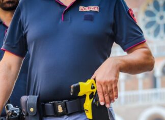 Sicurezza, al via il taser a Siena, Arezzo, Grosseto e Pisa