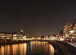 AAA cercasi 160 persone per accendere la Luminara di Pisa