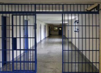 Intesa di Regione Toscana per benessere personale carceri Carcere Elba, detenuto incendia cella. Feriti sette agenti