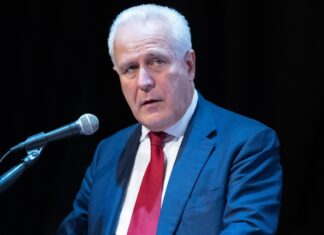 Giani al ministro Speranza: “Indicazioni per la quarta dose di vaccino”