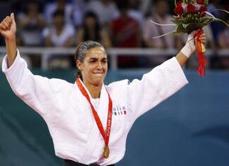 Giulia Quintavalle maestra olimpica nelle scuole di Rosignano