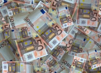 Bollette: gas più 27% e luce più 17%. Stangata per le famiglie