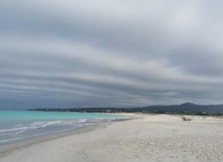 Turista muore annegata alle Spiagge Bianche
