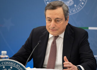 Il sindaco di Firenze scrive a Draghi: “Vada avanti”