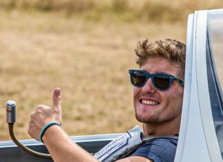 Agliana, muore a 20 anni in volo col suo aliante