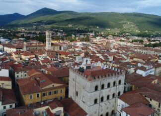 A Prato in agosto il parcheggio non si paga