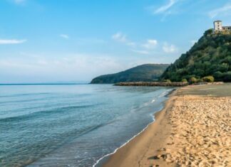 Punta Ala, corpo senza vita di una donna in mare