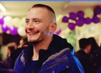 Isola d’Elba, fiorentino di 30 anni muore mentre fa il bagno