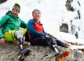 Andrea Lanfri con le protesi dall’Everest al Kilimangiaro