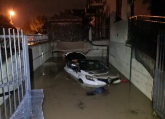 Castiglion Fiorentino, allagamenti e case invase dal fango