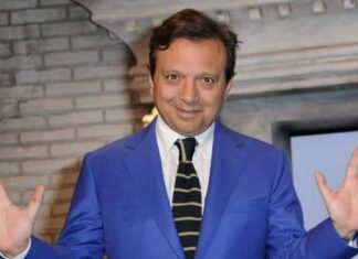 Firenze, Chiambretti inaugura Biennale Internazionale Antiquariato