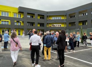 A Pontedera la prima campanella nel nuovo polo scolastico