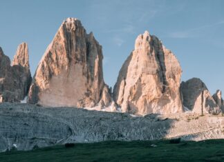 Famiglia di Massa si perde sulle Dolomiti sotto la bufera