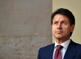 Conte si è operato: “Decorso regolare, ancora qualche giorno di convalescenza e si riparte”