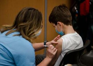 Vaccini in formato cerotto efficaci e sicuri per i bimbi, primo studio